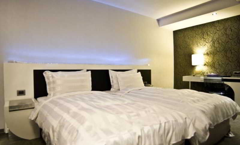 Saual Keh Hotel Taipei Exterior photo